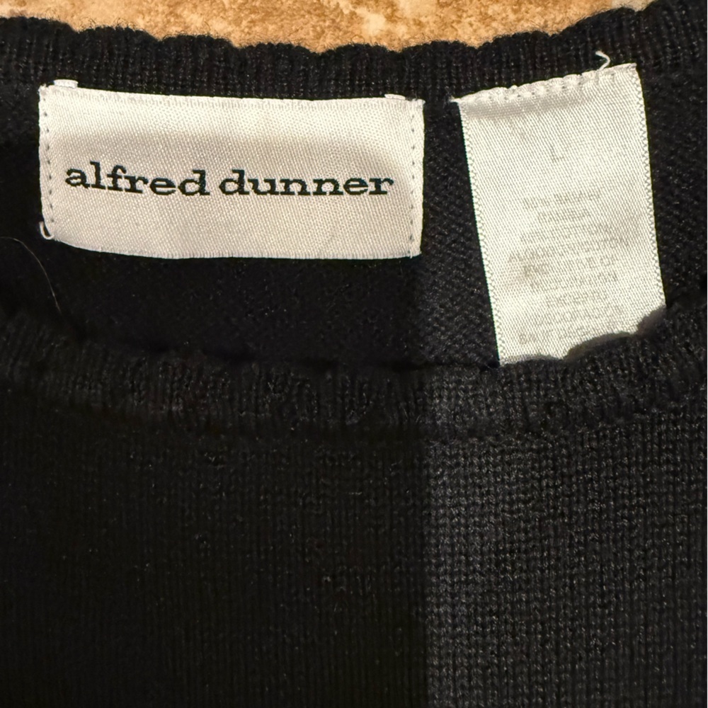 Alfred Dunner Black Top with Daisy Embroidery - Picture 3 of 5